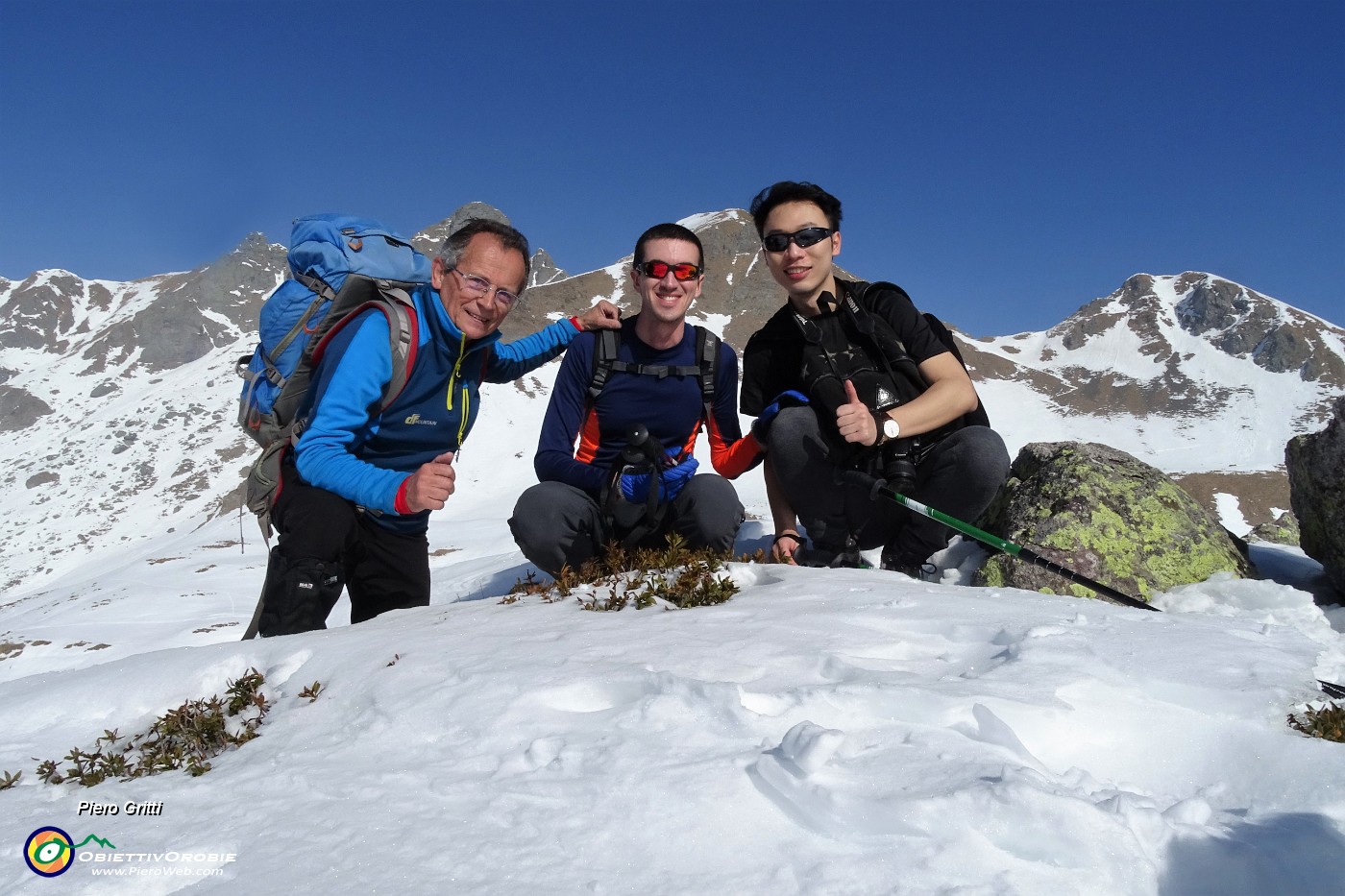 02 Sul Monte Avaro (2080 m) con Gabriele e Schen.JPG -                                